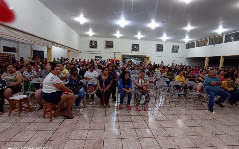 Secretaria Municipal de Assistência Social realizou a reunião para as famílias inscritas no programa Auxilio Brasil